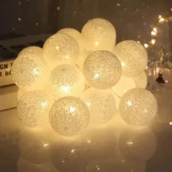 Cottonball lichtsnoer wit 10 ballen 2m