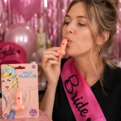 Fluitje penis roze