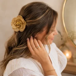 Haarclip bloem glitter goud