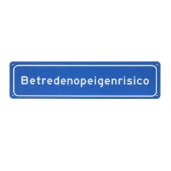 Metalen bord Betreden