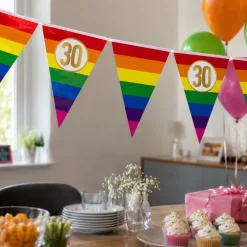 Vlaggenlijn regenboog goud 30 jaar - 5m (15 vlaggen)